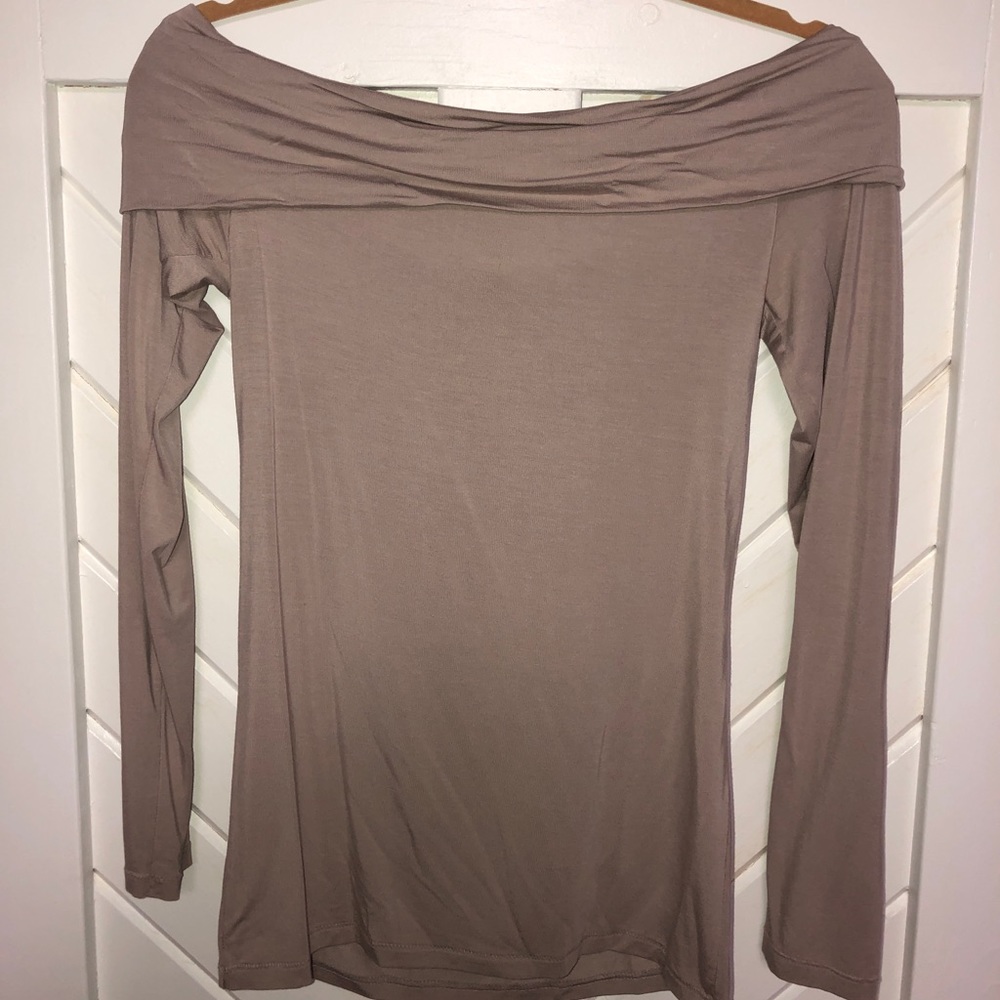 Wilfred off the shoulder long sleeve